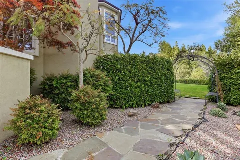 $7,998,000 | 1215 Tournament Drive, Hillsborough, CA 94010