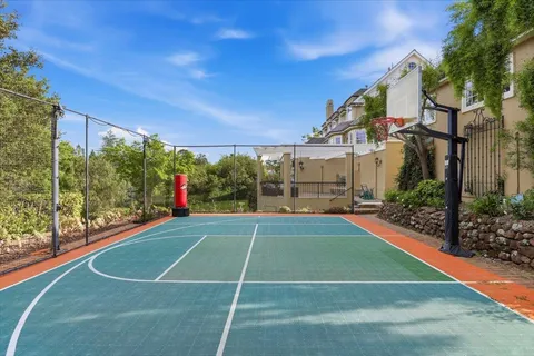 $7,998,000 | 1215 Tournament Drive, Hillsborough, CA 94010