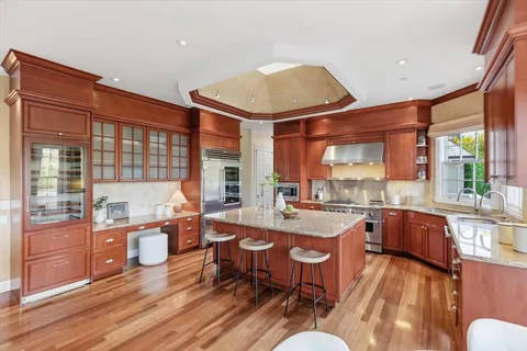 $7,998,000 | 1215 Tournament Drive, Hillsborough, CA 94010