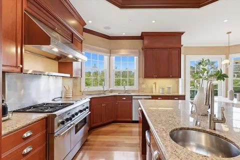 $7,998,000 | 1215 Tournament Drive, Hillsborough, CA 94010