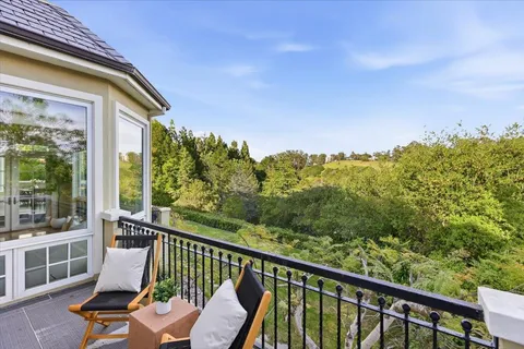$7,998,000 | 1215 Tournament Drive, Hillsborough, CA 94010