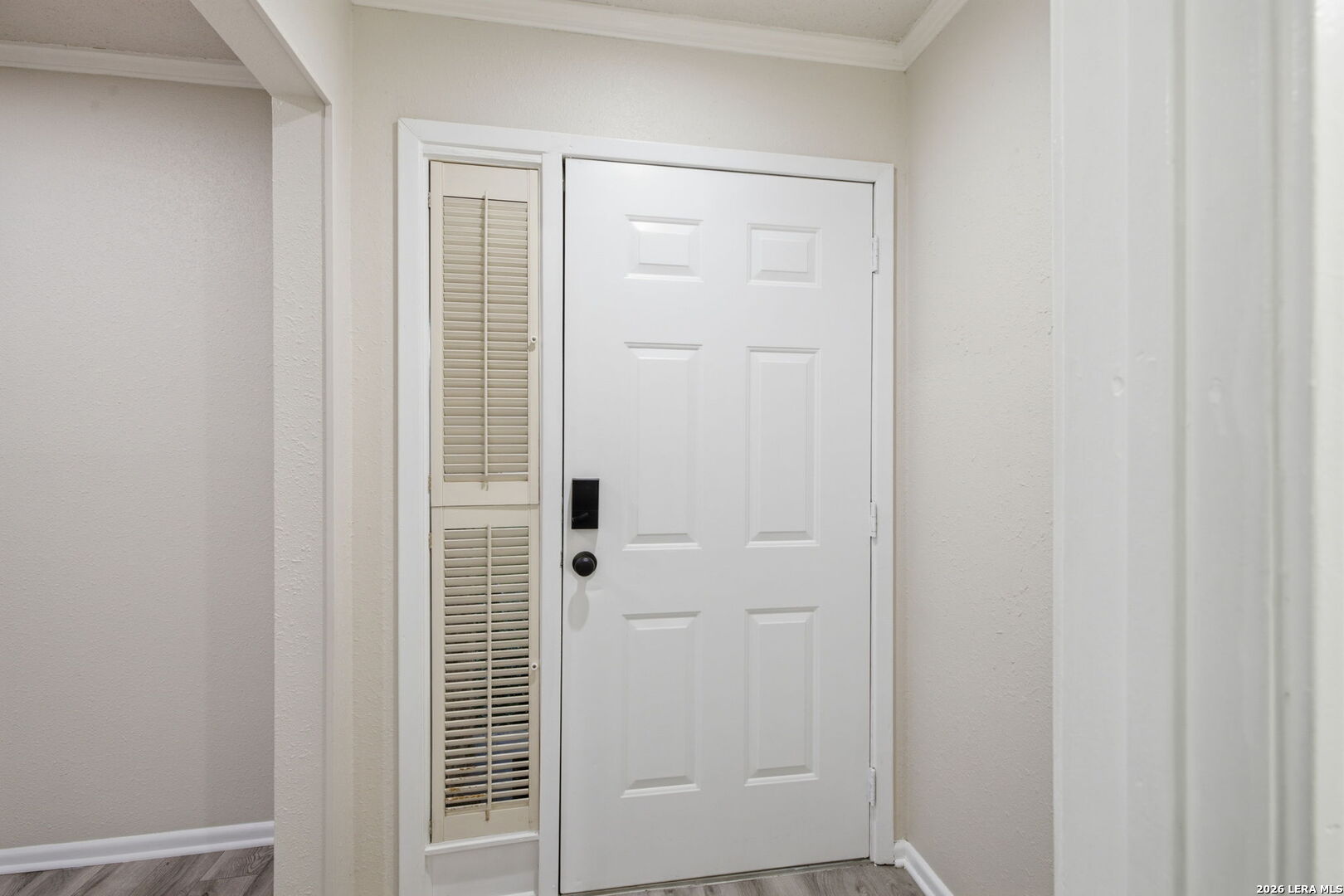 6106 Vance Jackson Road, Unit 15 San Antonio, TX 78230 - Photo 5 of 30 a view of a bathroom