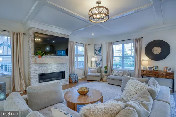 $825,000 | 721 Idlewyld Drive, Middletown, DE 19709