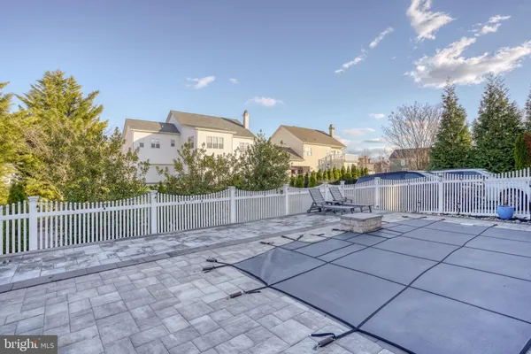 $825,000 | 721 Idlewyld Drive, Middletown, DE 19709