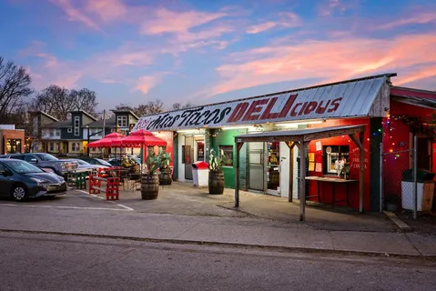 $1,385,000 | 627 Richmond Bend, Nashville, TN 37206