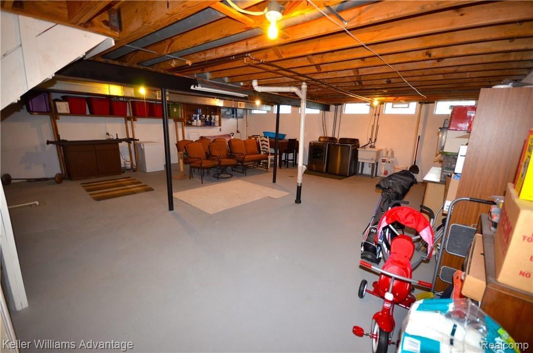 22390 Innsbrook Northville, MI 48167 - Photo 52 of 69 DSC_5475.jpg