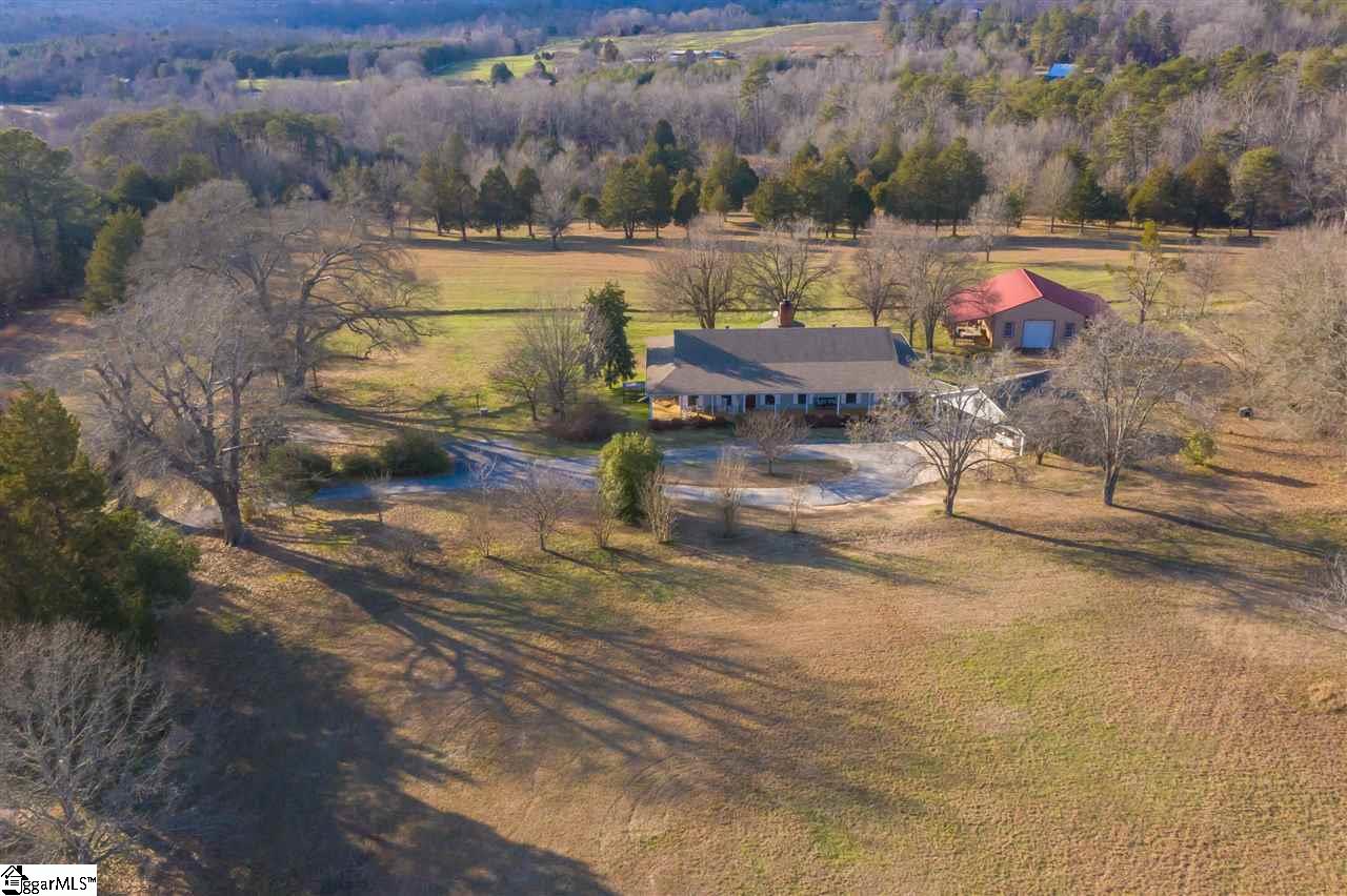 690 Thompson Chapel Road Spartanburg, SC 29307 - Photo 2 of 34 Gallery Image 2