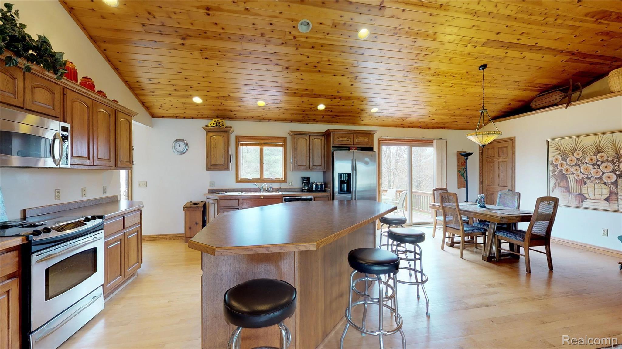 1860 Rowe Road Carsonville, MI 48419 - Photo 9 of 45 1860-Rowe-Rd-05202019_145323.jpg