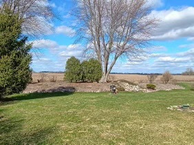 457 Davis Drive Sycamore, IL 60178 - Photo 31 of 32 a view of a backyard