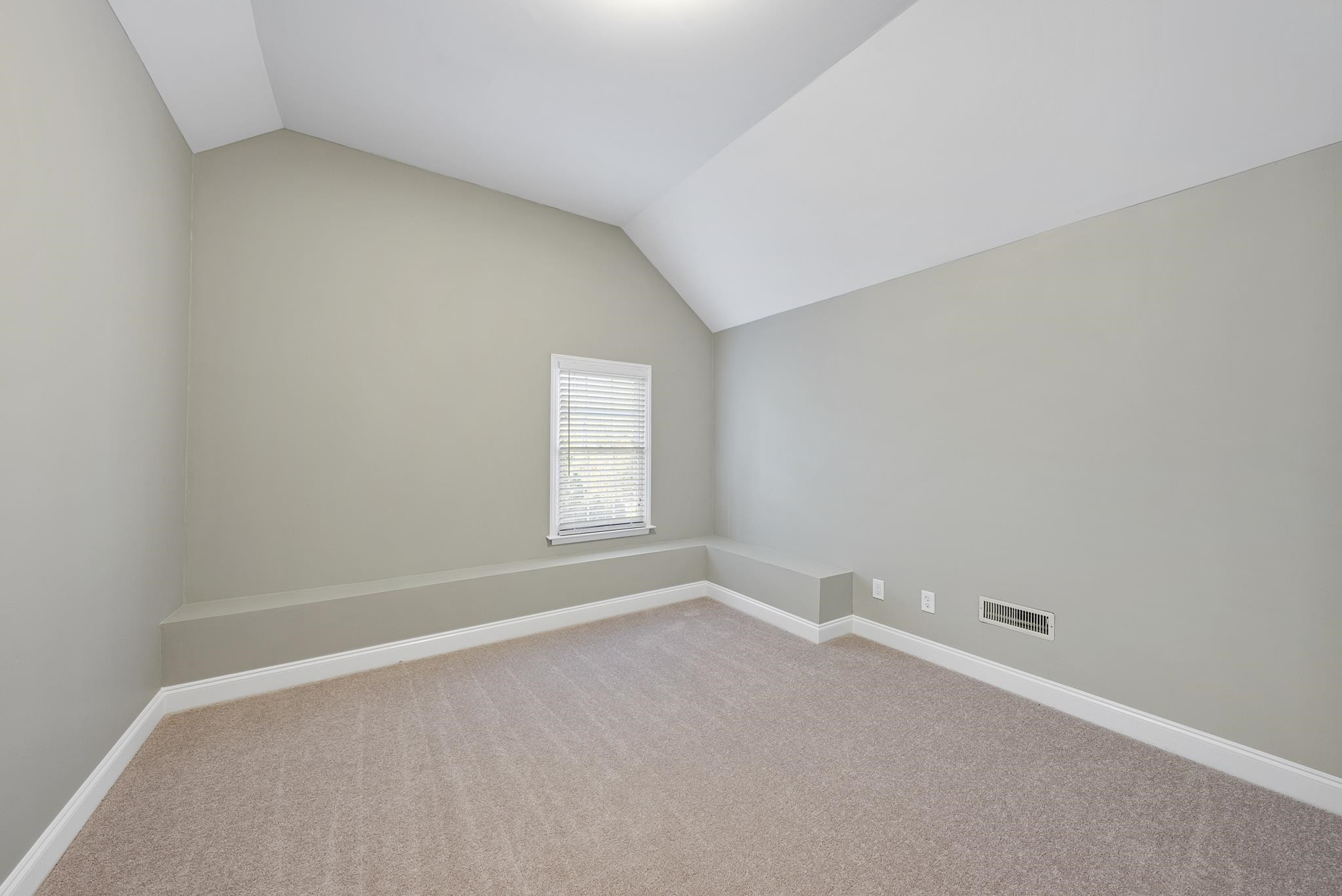 201 Oxford Creek Road Cary, NC 27519 - Photo 33 of 45 Photo 33