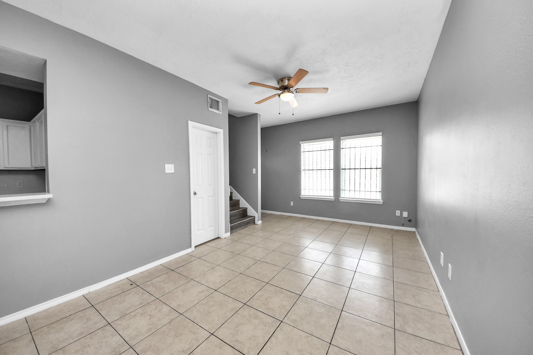 8126 Jutland Road Houston, TX 77033 - Photo 15 of 46 a view of an empty room with a window