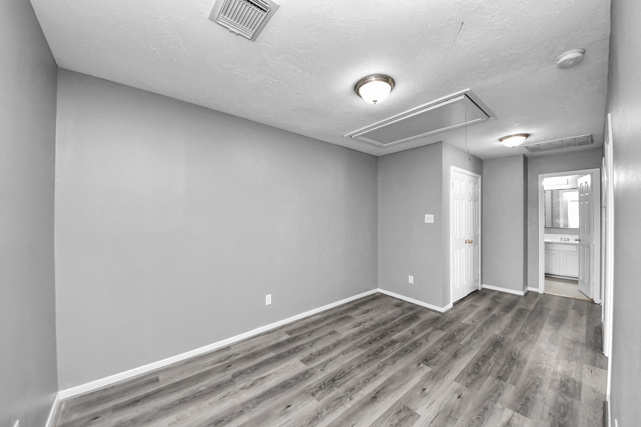 8126 Jutland Road Houston, TX 77033 - Photo 33 of 46