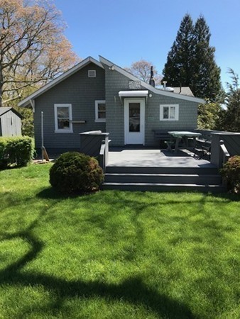 16 Upland Road Wareham, MA 02558 - Photo 12 of 14