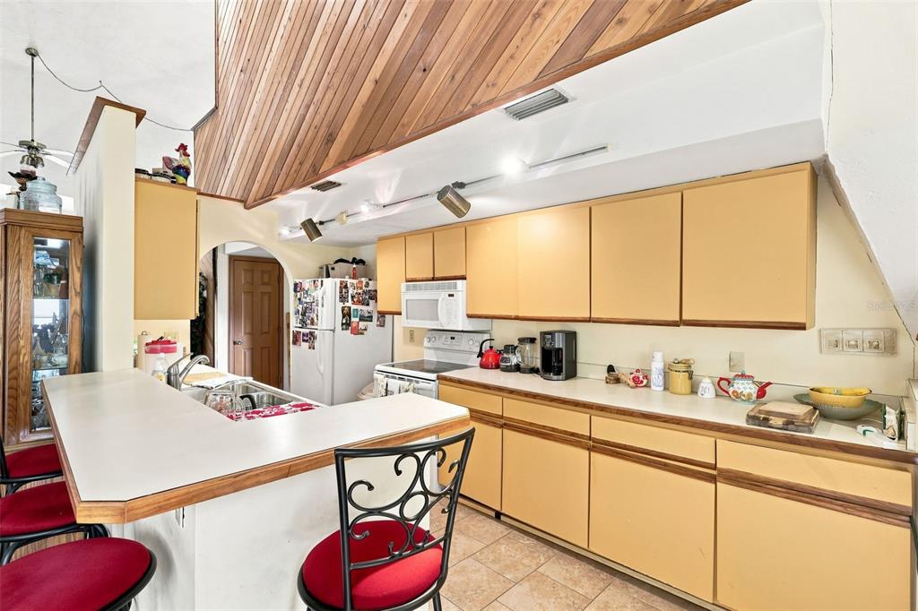1320 West Taylor Road DeLand, FL 32720 - Photo 11 of 37 Gallery Image 11