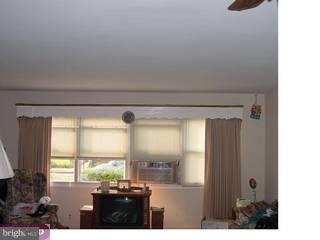 5728 Mitchell Road Levittown, PA 19057 - Photo 4 of 5 Gallery Image 4