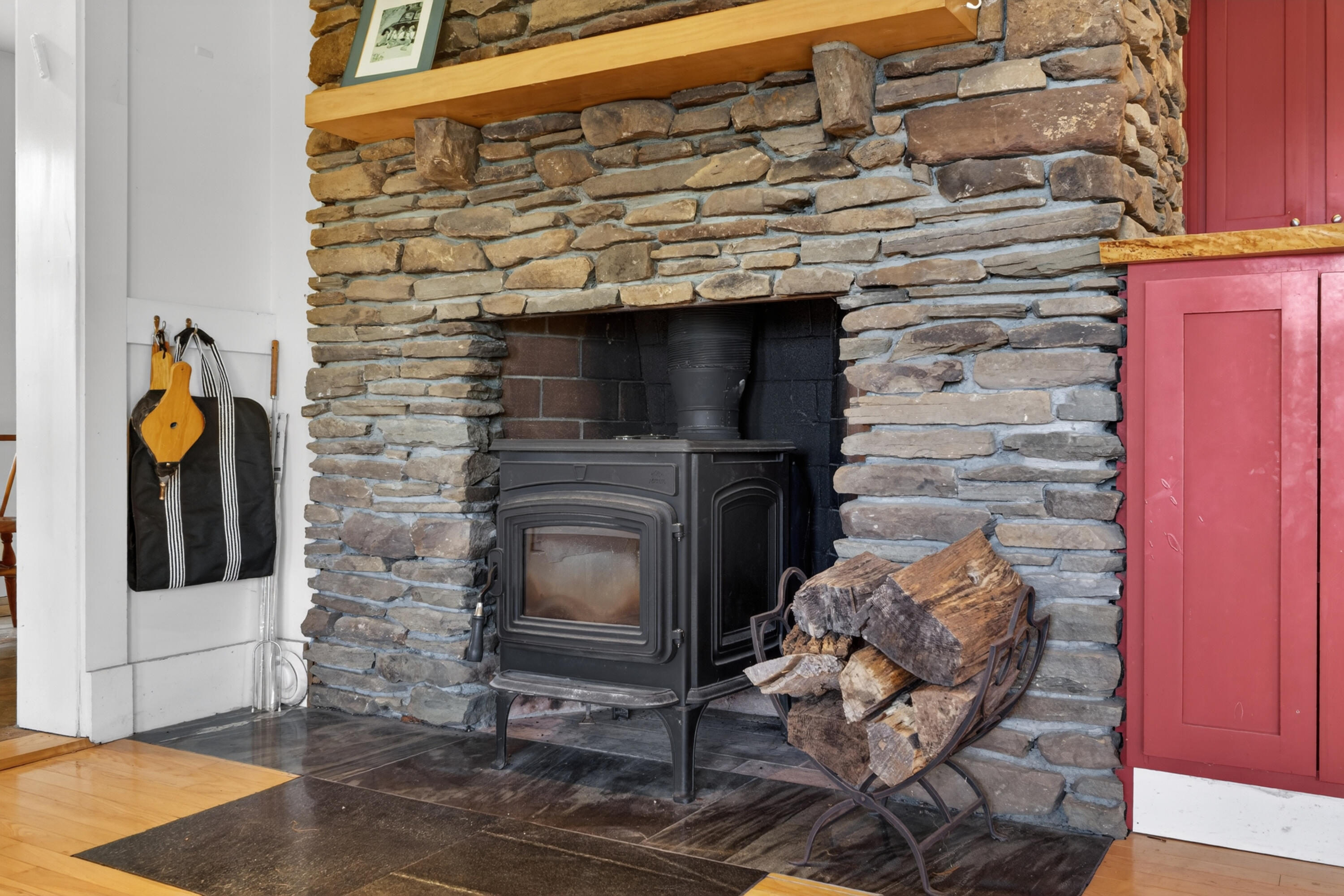 526 Belfast Road Camden, ME 04843 - Photo 8 of 90 526 Belfast Rd_0167