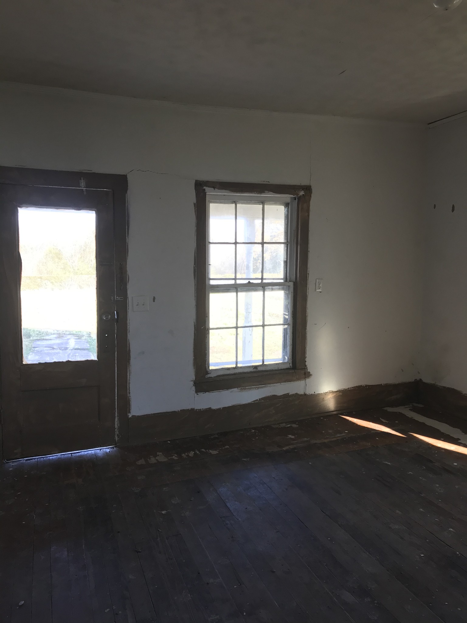 2417 Toll Gate Road Petersburg, TN 37144 - Photo 10 of 32 Gallery Image 10