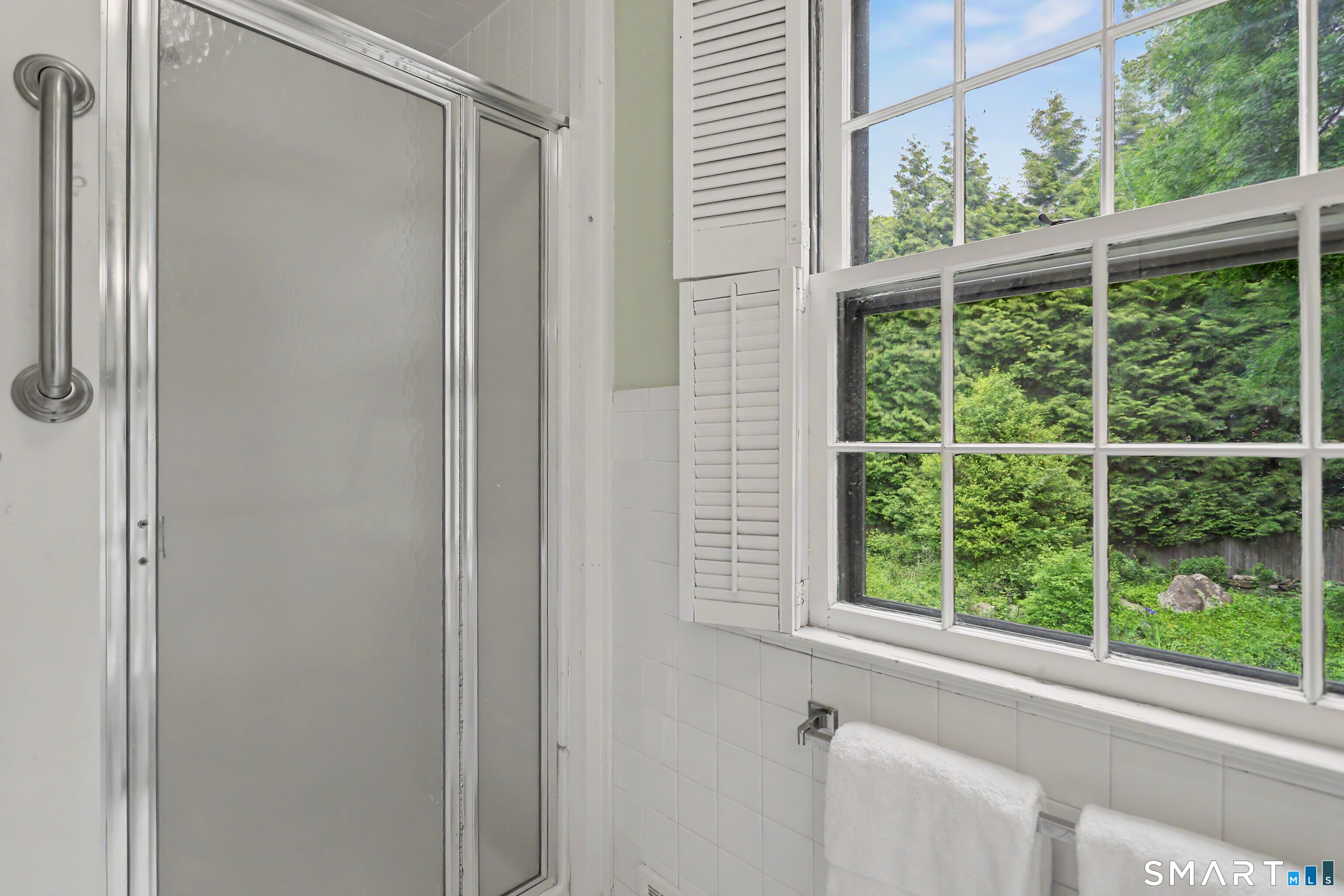 240 North Cedar Road Fairfield, CT 06824 - Photo 30 of 40