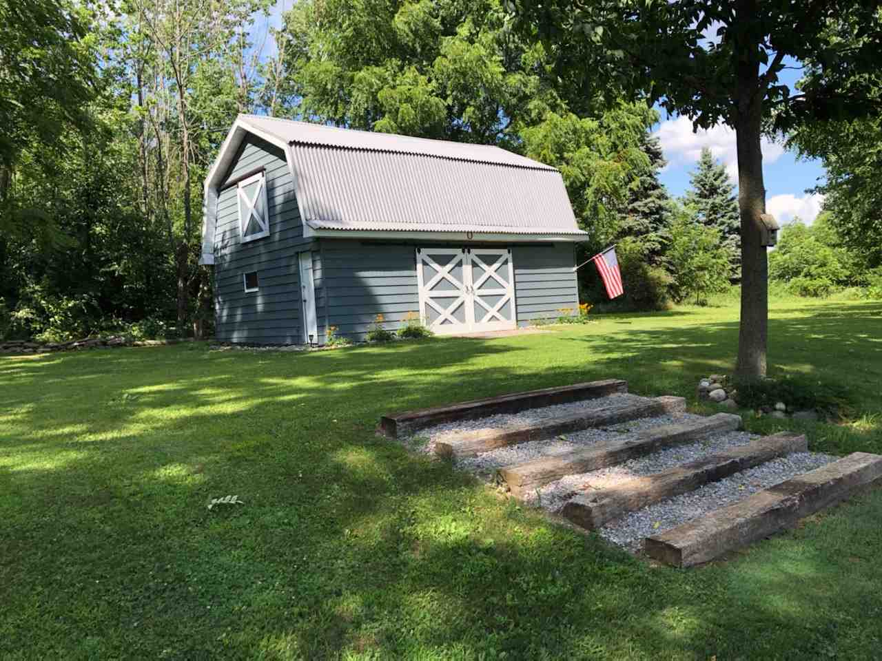 7384 Potter Road Flushing, MI 48433 - Photo 4 of 23 50001407-3.JPG