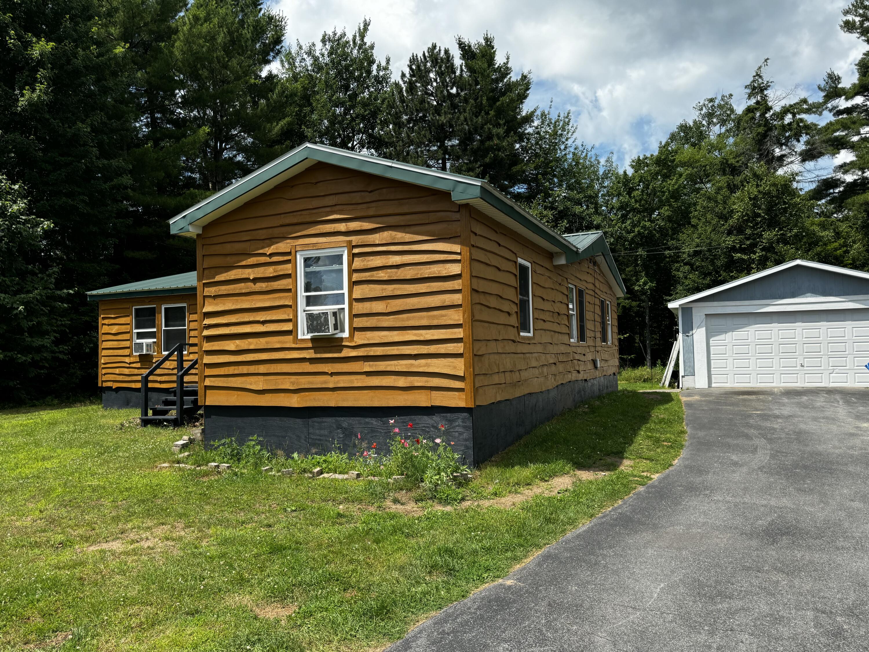 231 Gene Lefevre Road Morrisonville, NY 12962 - Photo 14 of 20 Gallery Image 14