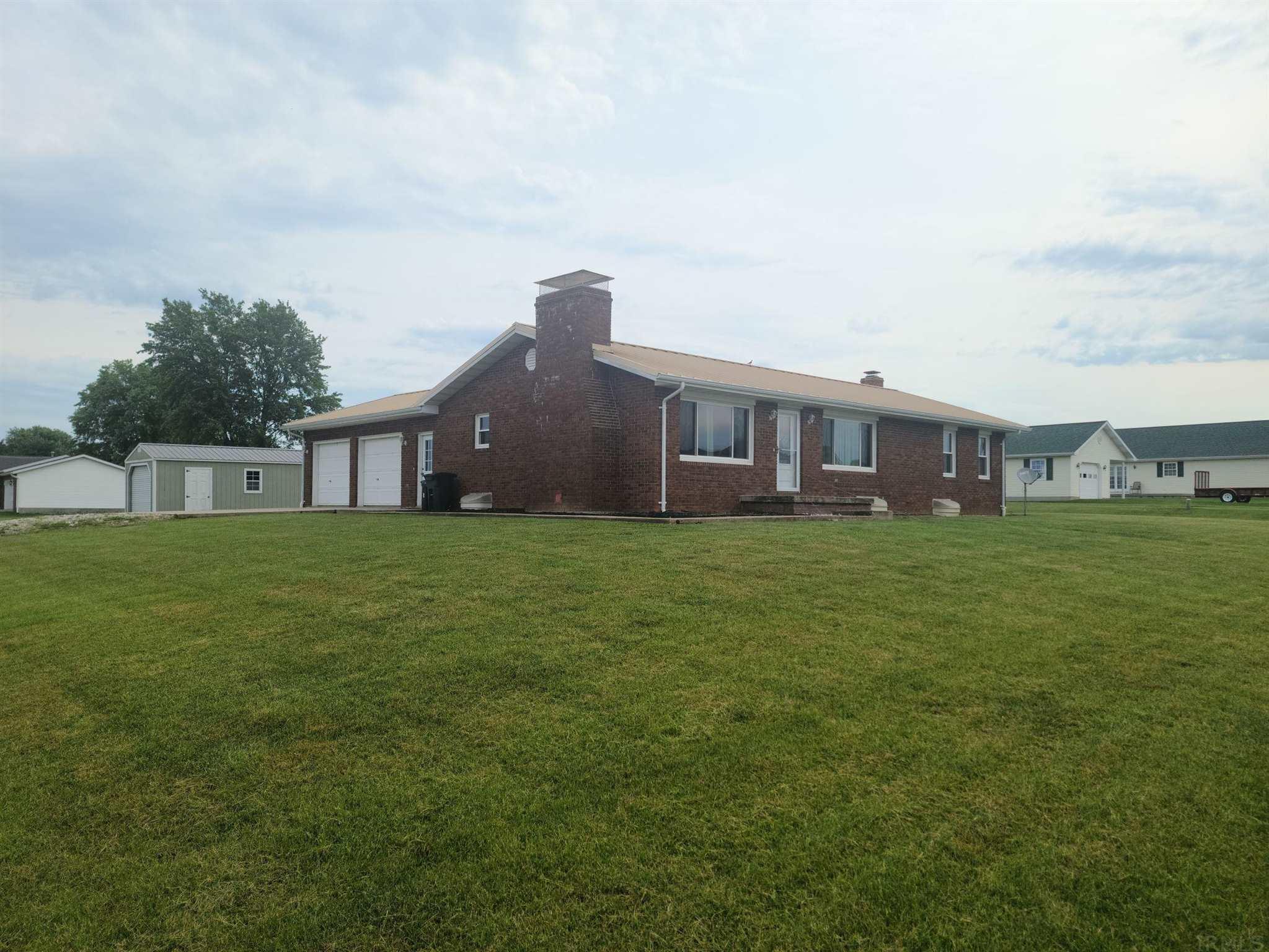 210 Country Court Road Loogootee, IN 47553 - Photo 1 of 28 Gallery Image 1