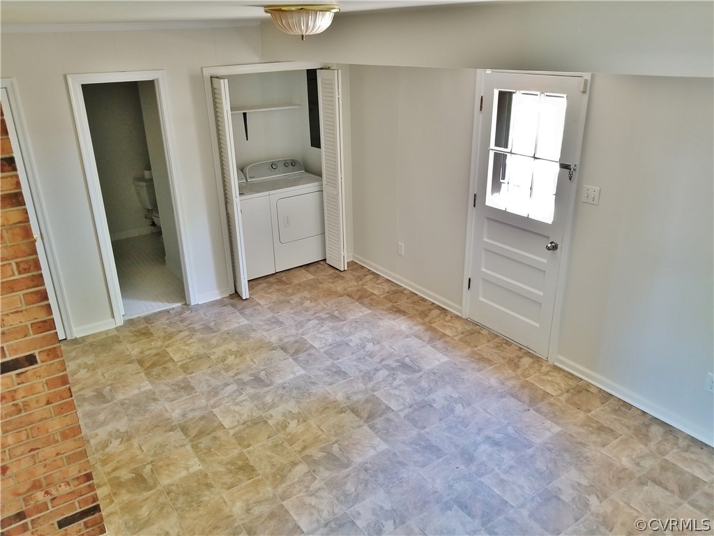 103 Oxford Road Hopewell, VA 23860 - Photo 5 of 13 Gallery Image 5