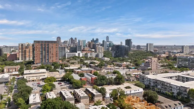 $274,500 | 2722 Knight Street, Unit 407B, Dallas, TX 75219