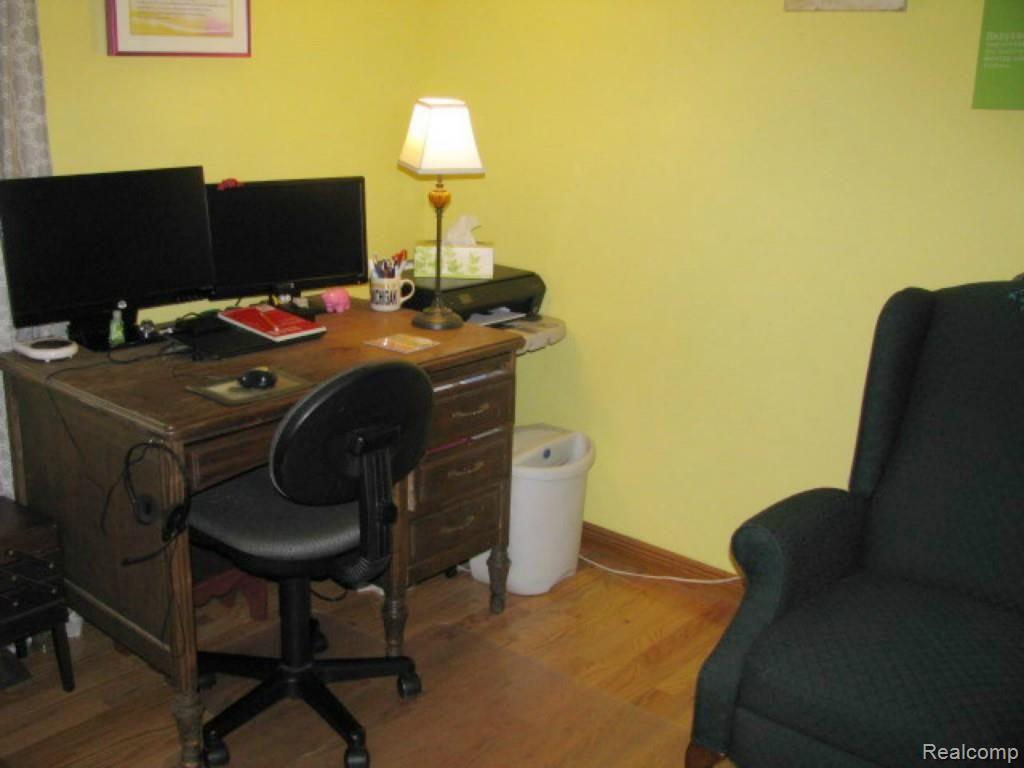 2660 31 Mile Road Washington, MI 48095 - Photo 20 of 50 den