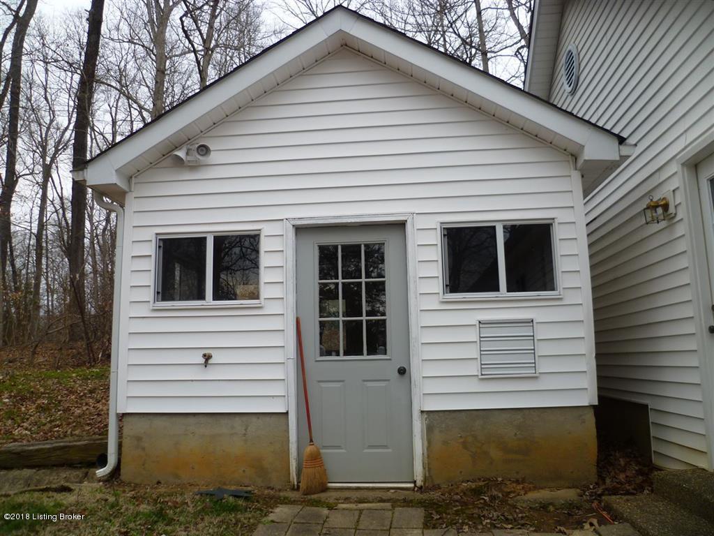 427 Hampton Road Brandenburg, KY 40108 - Photo 23 of 35 22