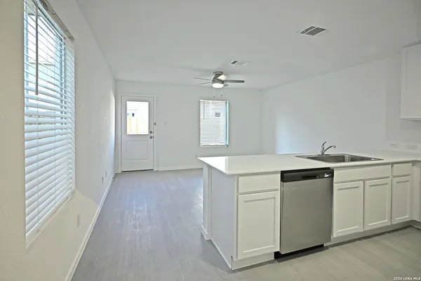 $1,345 | 6739 Pumice Place, Elmendorf, TX 78112