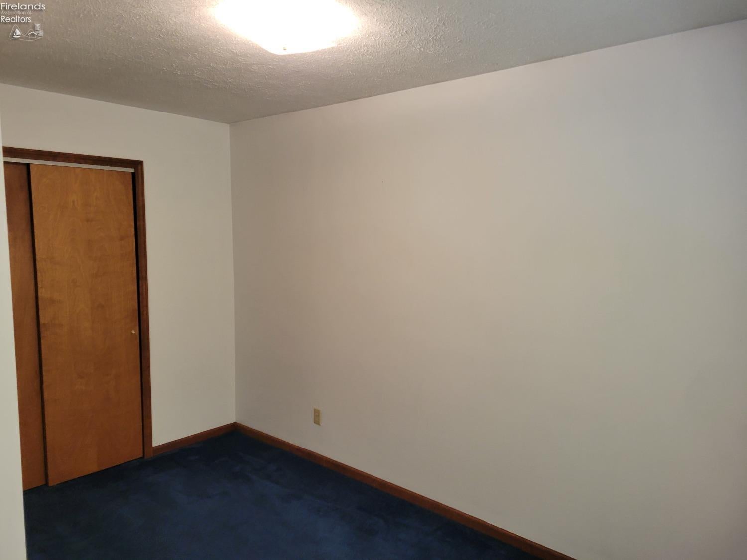 4401 Napoleon Road Fremont, OH 43420 - Photo 11 of 29 Gallery Image 11