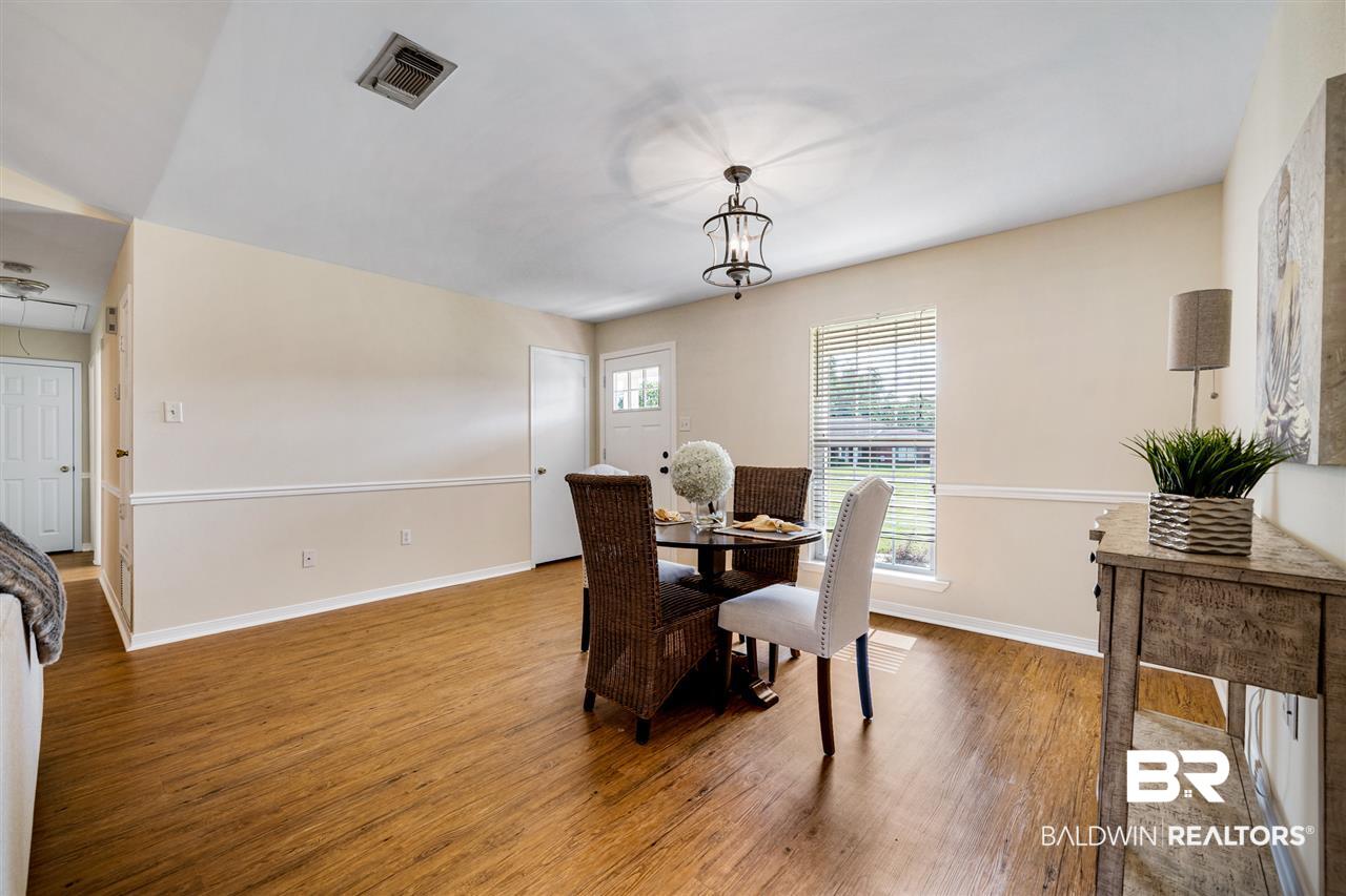 4566 Clarendon Drive Mobile, AL 36619 - Photo 4 of 29