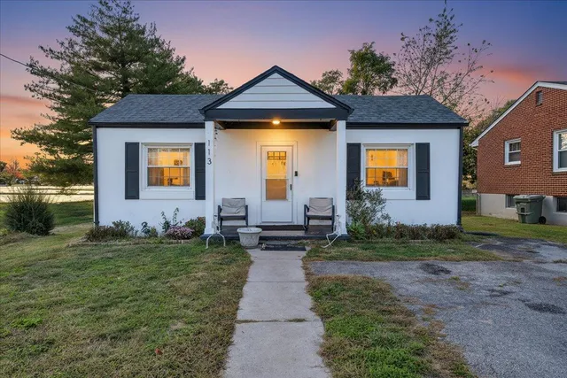$180,000 | 113 Bellevue Avenue, Salem, VA 24153