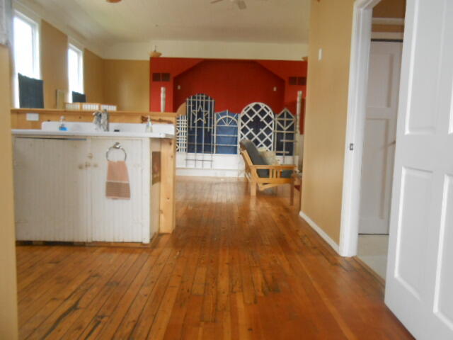 404 East Main Street La Farge, WI 54639 - Photo 7 of 20 DSCN5961