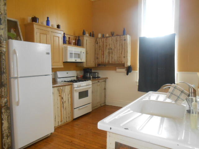 404 East Main Street La Farge, WI 54639 - Photo 10 of 20 DSCN5962