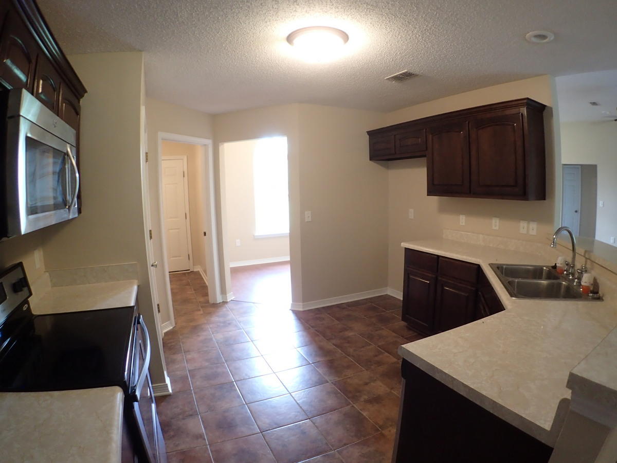 5821 Flamingo Road Crestview, FL 32539 - Photo 10 of 18 09-P6152591-001