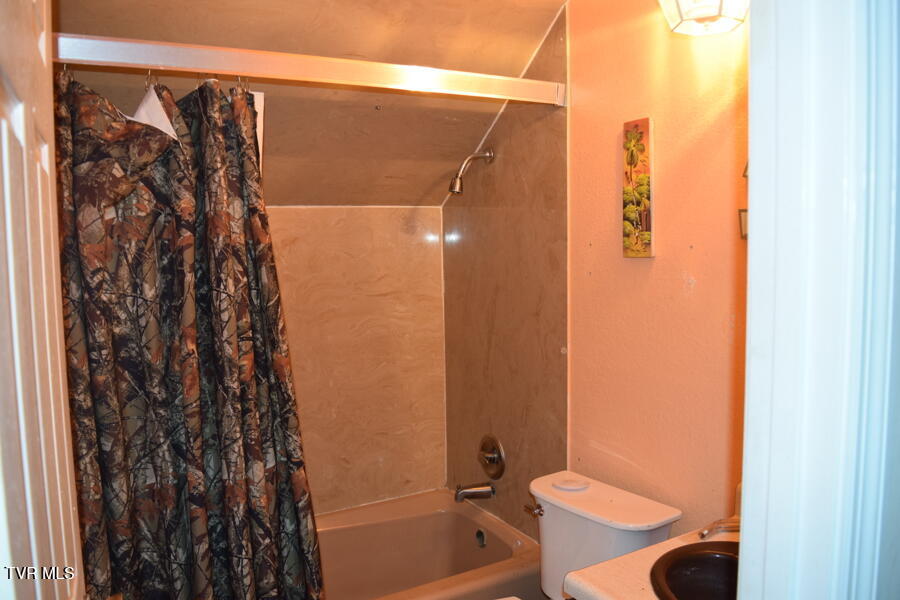 290 Snyder Ridge Road Rose Hill, VA 24281 - Photo 30 of 48 f72c0373-fac3-475a-9f34-3160c6c829ef
