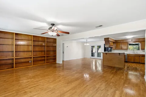 $395,000 | 1110 Hollybluff Street, Austin, TX 78753