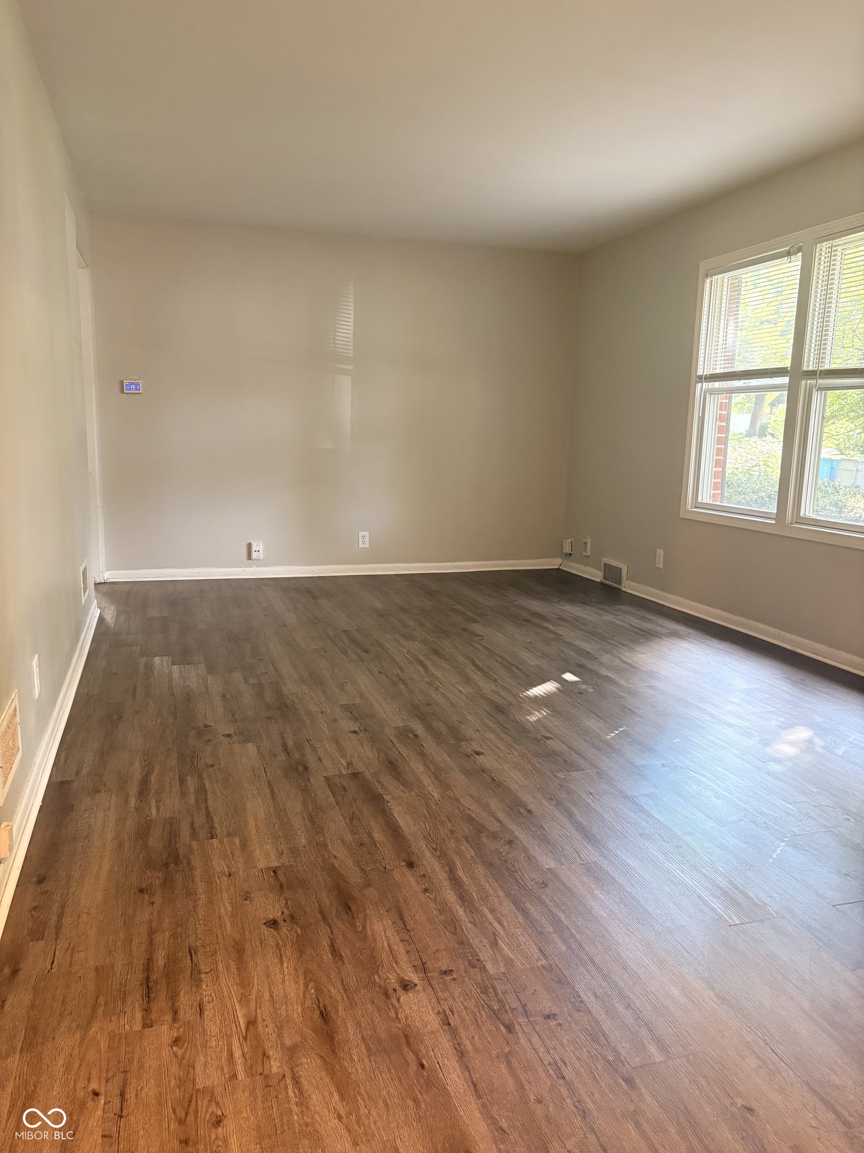 6321 Douglas Road Indianapolis, IN 46220 - Photo 4 of 11 Gallery Image 4
