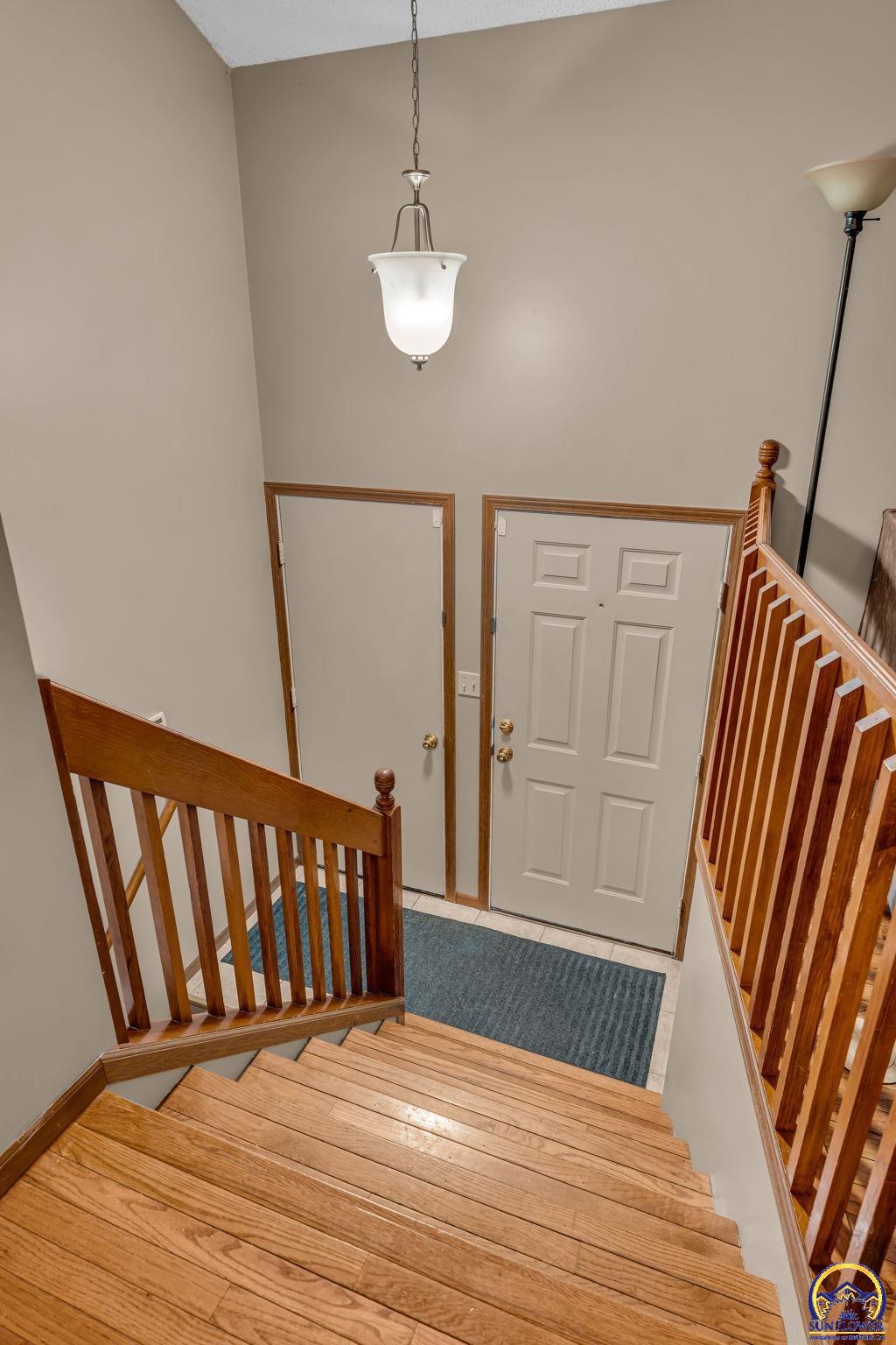 7425 Southwest 27th Street Topeka, KS 66614 - Photo 15 of 25