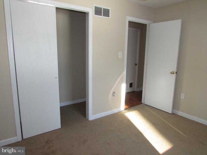 2068 White Oak Road Dover, DE 19901 - Photo 13 of 18 Bedroom 3