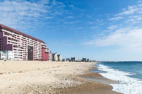 $619,000 | 350 Revere Beach Boulevard, Unit 65L, Revere, MA 02151