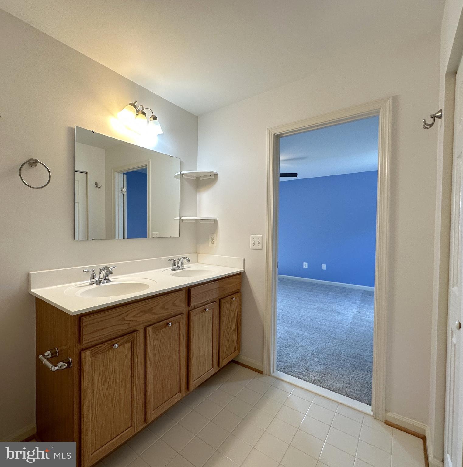 13758 Restina Road Bristow, VA 20136 - Photo 28 of 48 13758 Restina Rd Master Bath