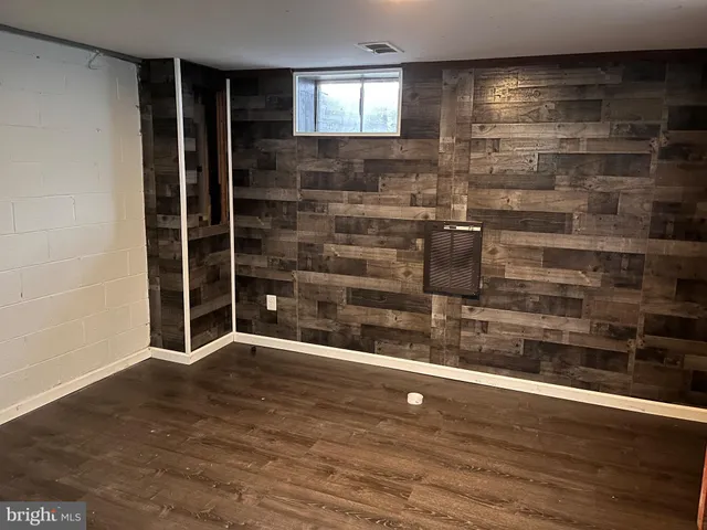 $330,000 | 2 Main Avenue, Wilmington, DE 19804