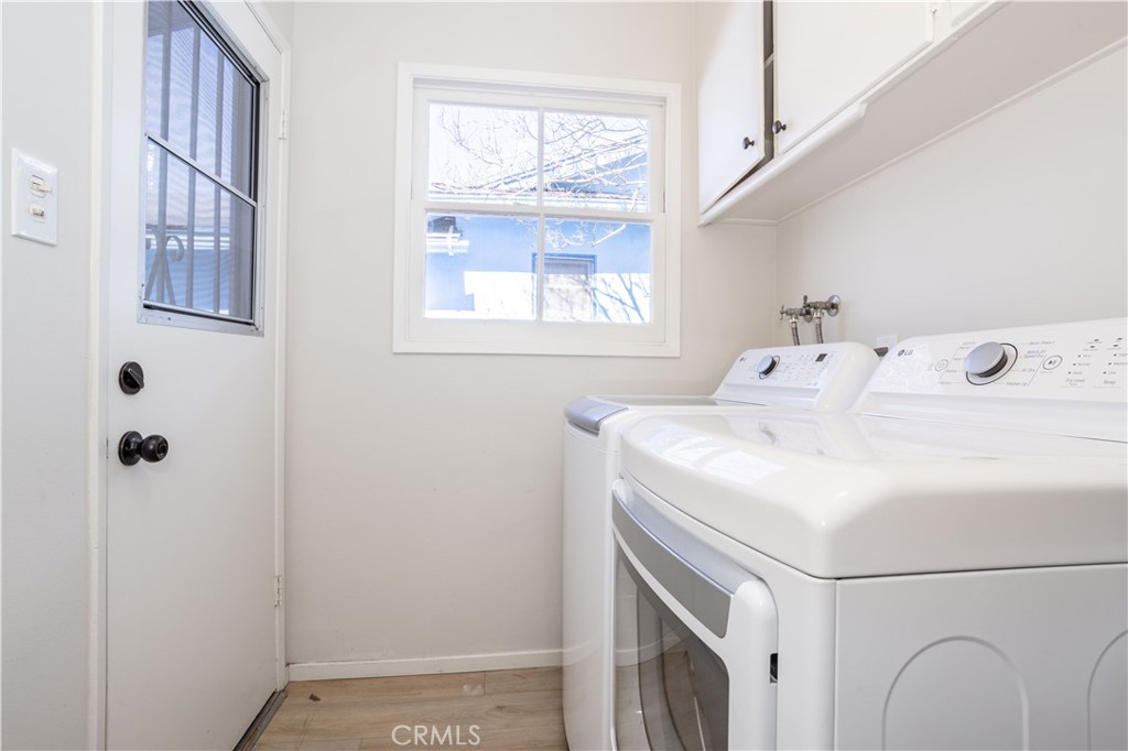 8534 Bothwell Road Northridge, CA 91324 - Photo 9 of 17 Separate Laundry Room with Washer & Dryer included!