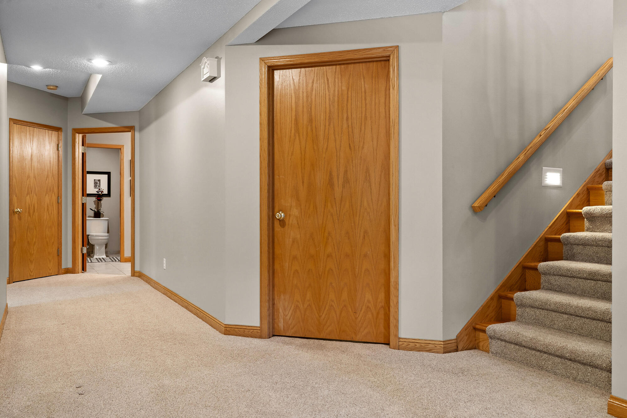 N5295 North Innsbruck Road Onalaska, WI 54650 - Photo 26 of 51 Staircase to Walk out LL