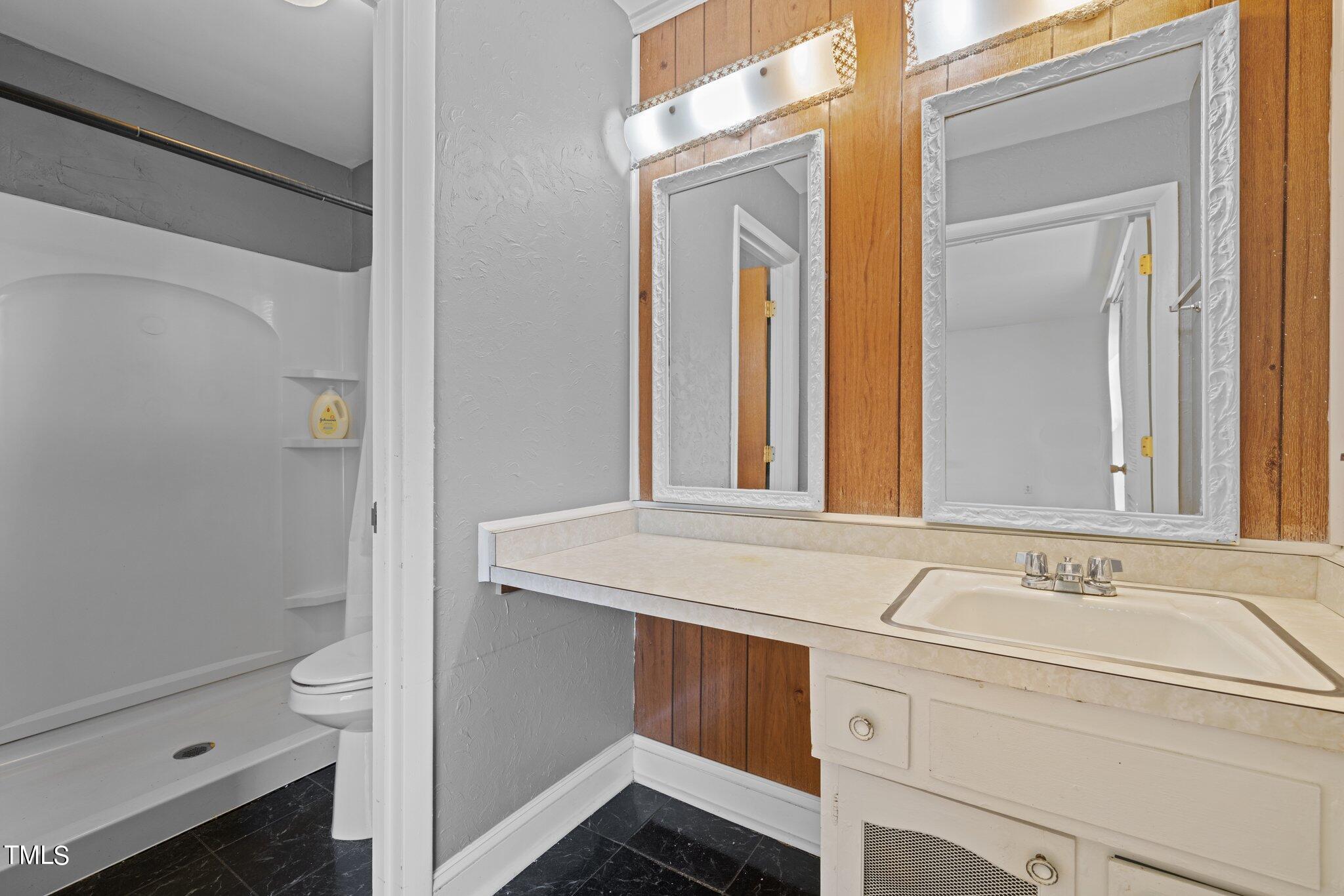 4705 Latimer Road Raleigh, NC 27609 - Photo 24 of 51 Primary Bath