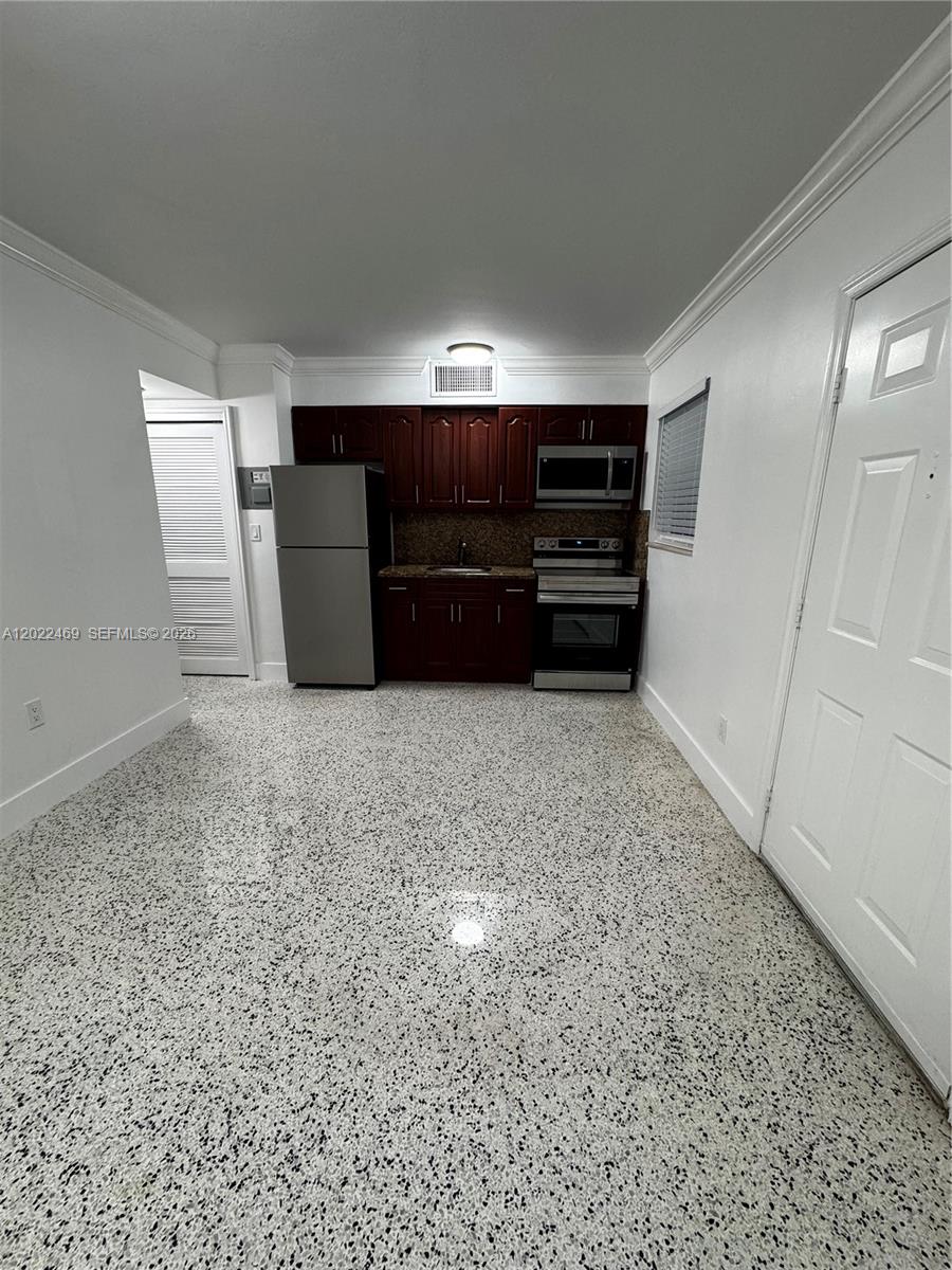 2725 Southwest 25th Street, Unit 1 Miami, FL 33133 - Photo 5 of 12