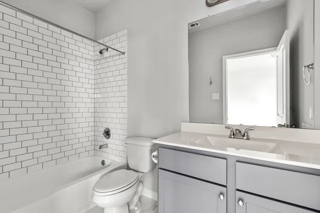 $2,300 | 31130 Mahogany Fir Trail, Hockley, TX 77447