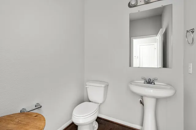 $2,300 | 31130 Mahogany Fir Trail, Hockley, TX 77447